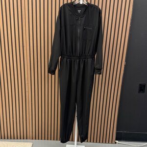 Old Navy Classic Black Women's Jumpsuit